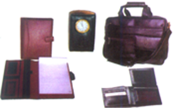 Leather Gifts, Wholesale Leather Gifts from India
